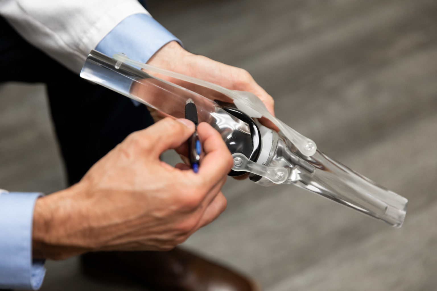 Navigate Airport Security with an Orthopedic Implant KCOA