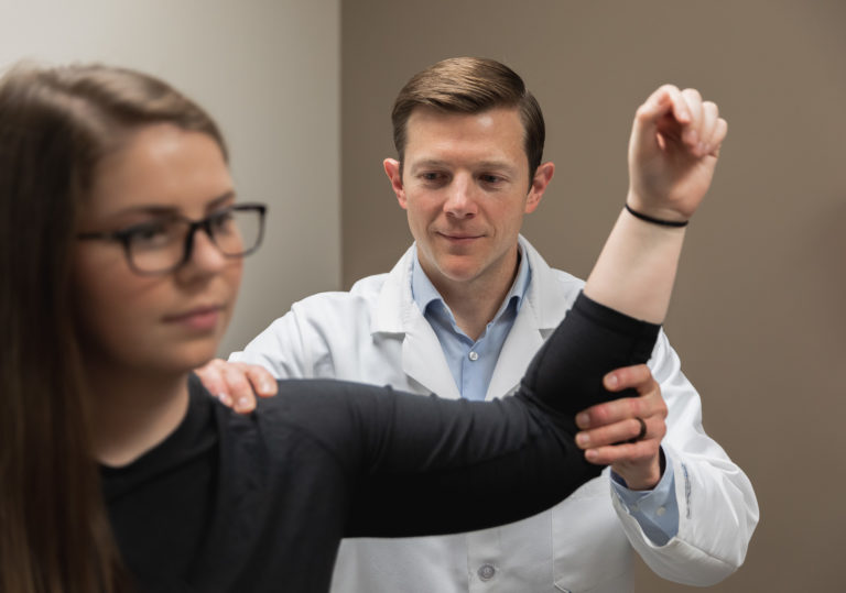 dr michael mccabe shoulder exam